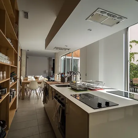 Youth بيت شباب