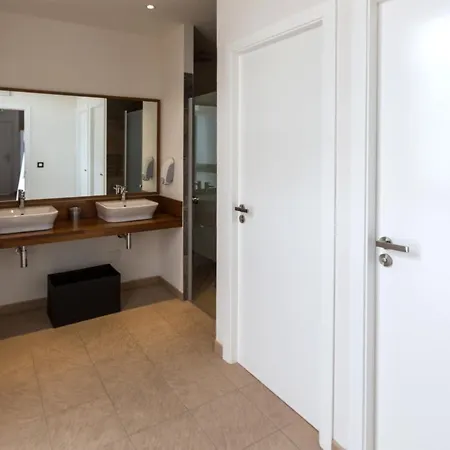 Youth بيت شباب *