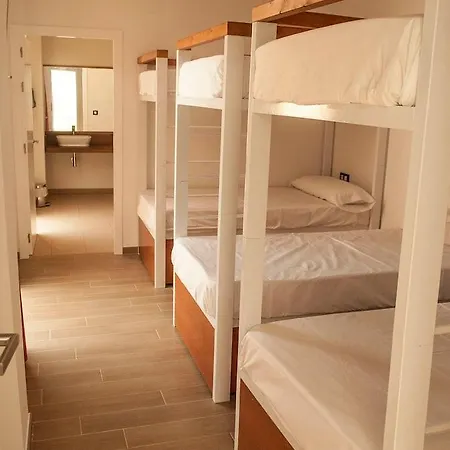 Hostel Youth