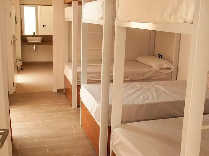 Hostel Youth